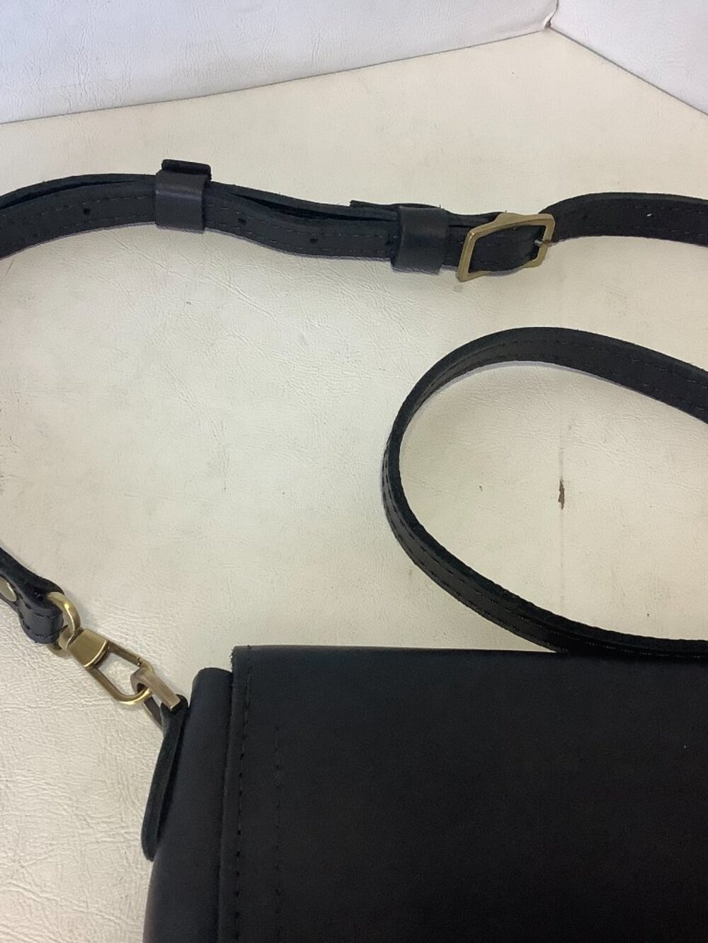 Portland Leather Goods Metro Mini Crossbody Bag Purse Black 8" x 6" - Picture 5 of 7